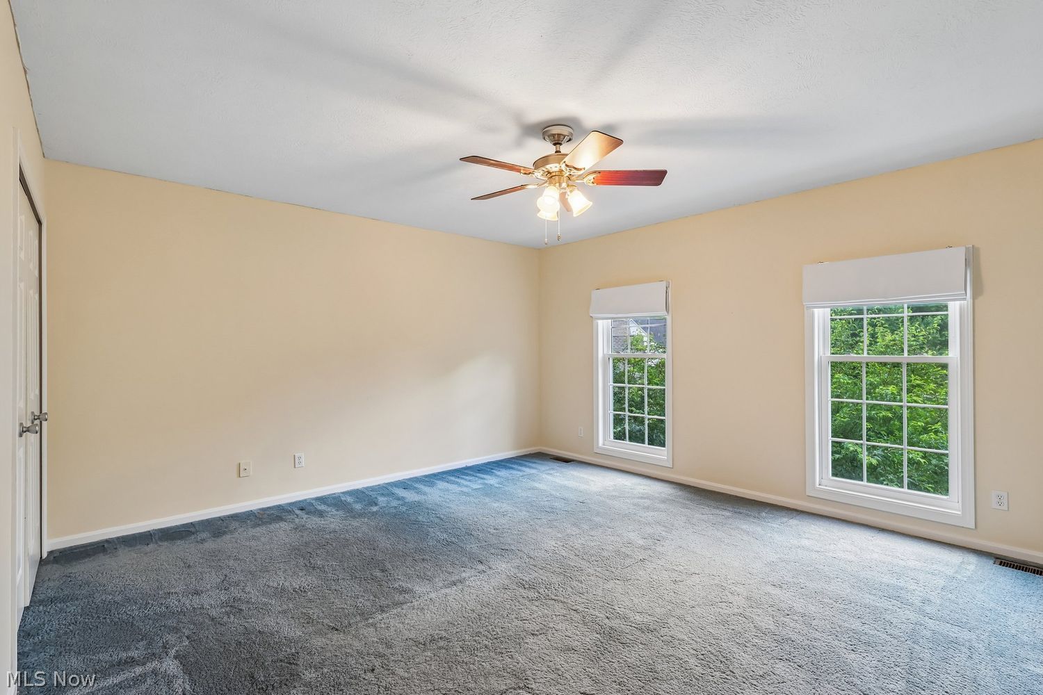 54 Fairfax Drive Chagrin Falls OH 44022