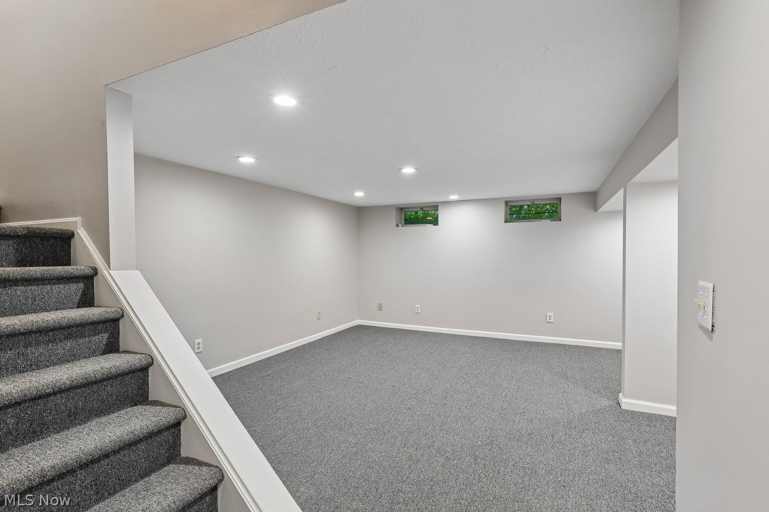 54 Fairfax Drive Chagrin Falls OH 44022