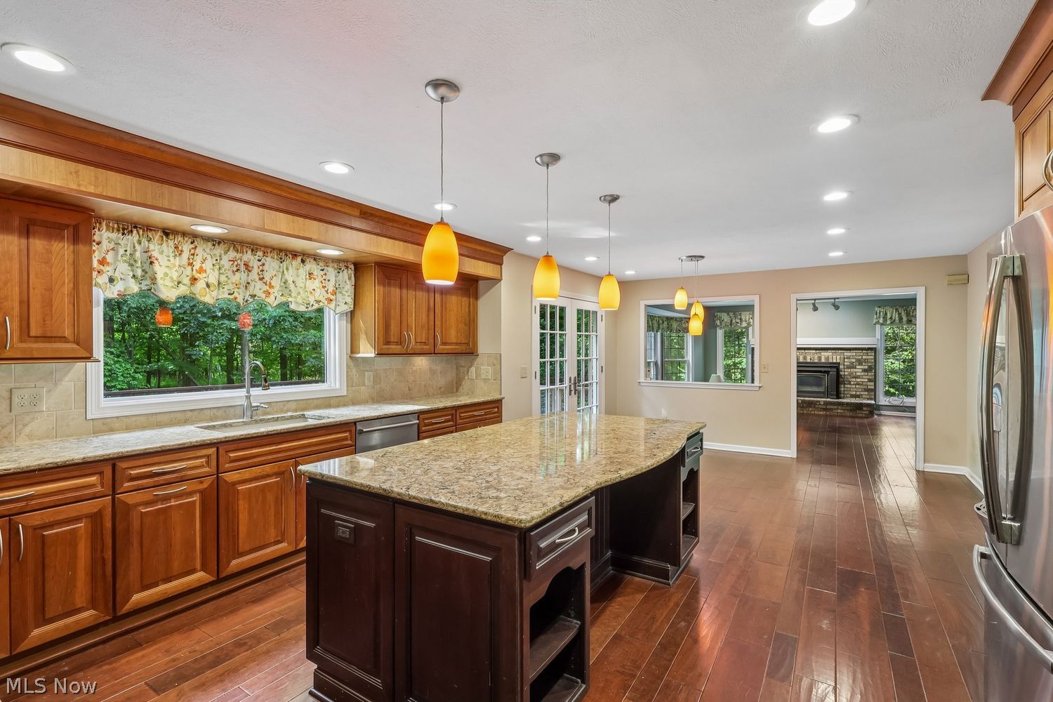 54 Fairfax Drive Chagrin Falls OH 44022
