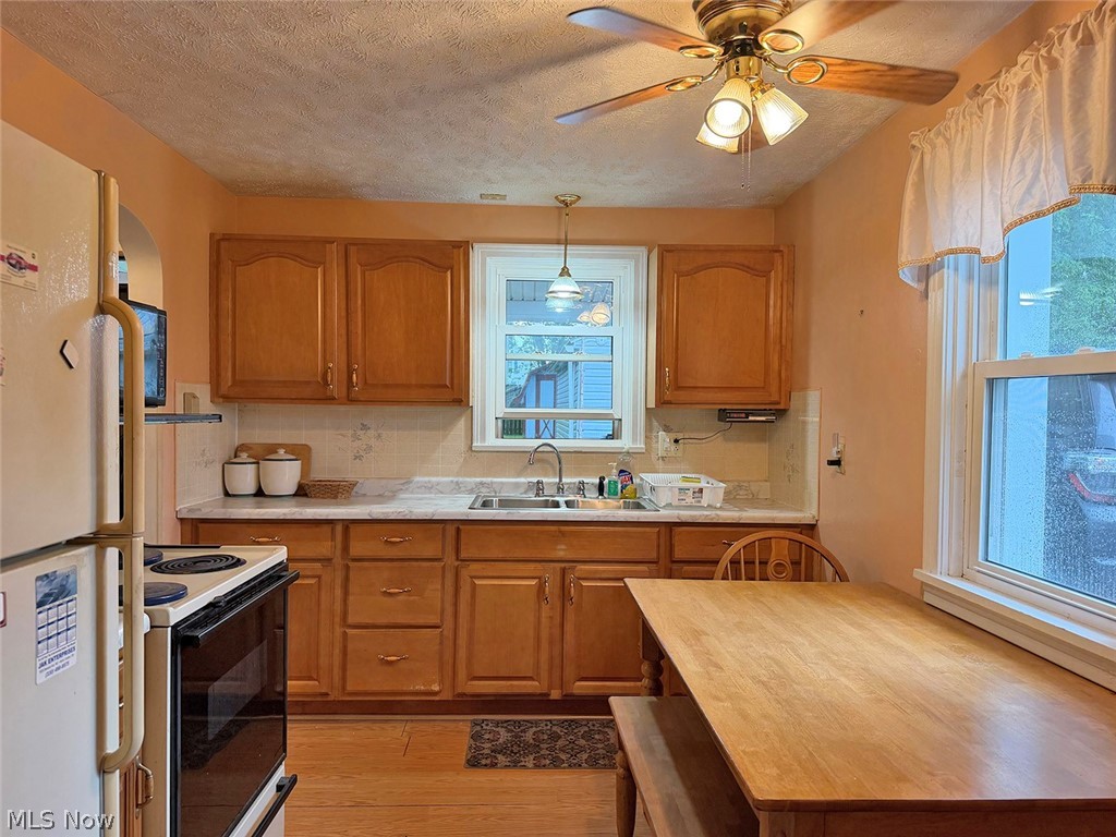 2358 Clark Avenue Alliance OH 44601