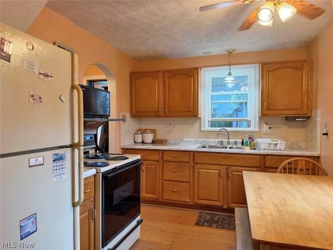 2358 Clark Avenue Alliance OH 44601