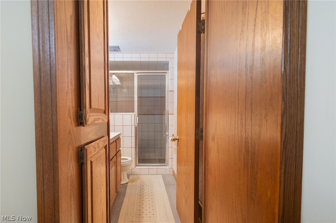 1837 Cameroon Court Akron OH 44305