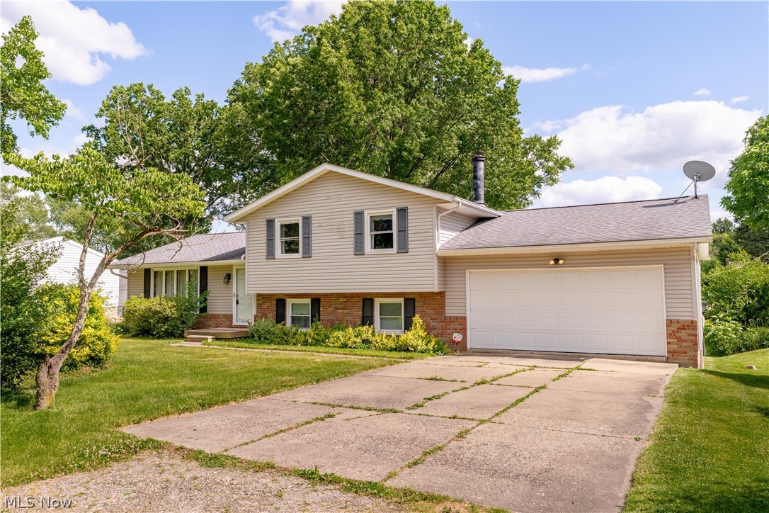 8142 Walter Street NW Massillon OH 44646