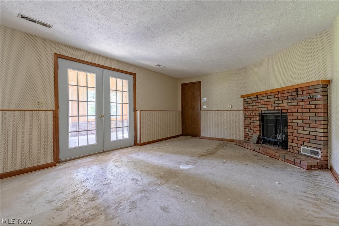 8142 Walter Street NW Massillon OH 44646