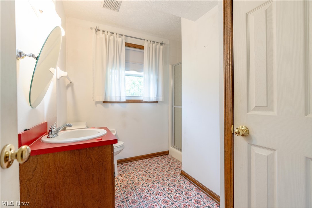 8142 Walter Street NW Massillon OH 44646
