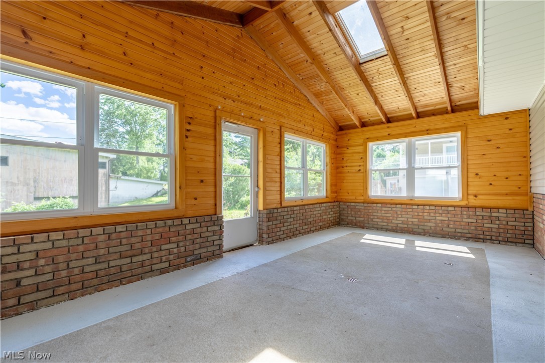 8142 Walter Street NW Massillon OH 44646