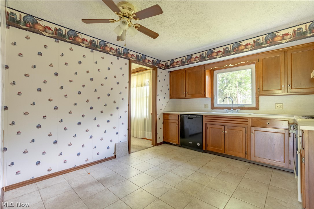 8142 Walter Street NW Massillon OH 44646