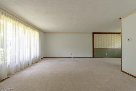 8142 Walter Street NW Massillon OH 44646