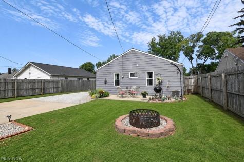 4738 Belle Meadow Road Mentor OH 44060