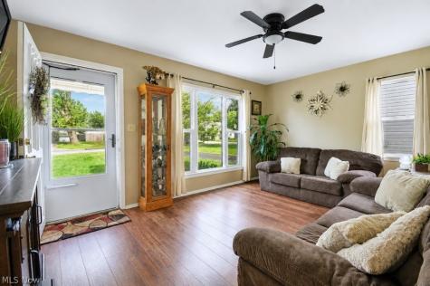 4738 Belle Meadow Road Mentor OH 44060