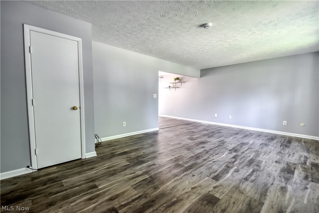 682 Iroquois Trail Willoughby OH 44094