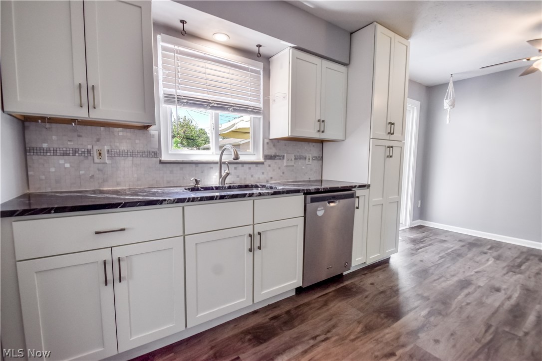 682 Iroquois Trail Willoughby OH 44094
