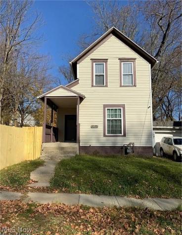 375 Lillian Street Akron OH 44307