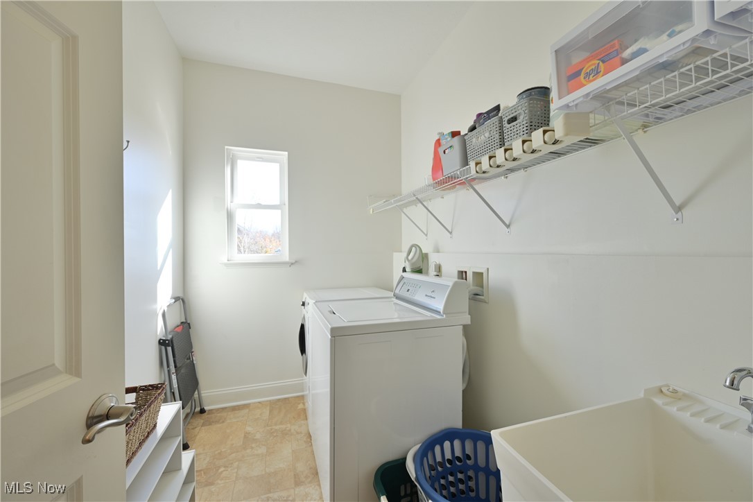 4833 Mandarin Drive Seville OH 44273
