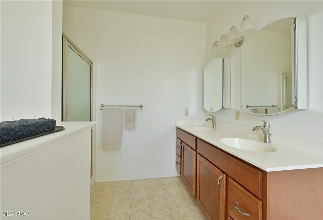 4833 Mandarin Drive Seville OH 44273