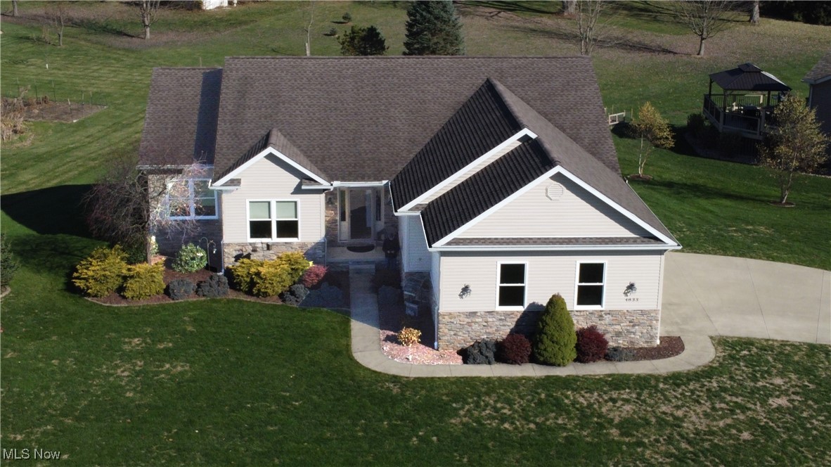 4833 Mandarin Drive Seville OH 44273