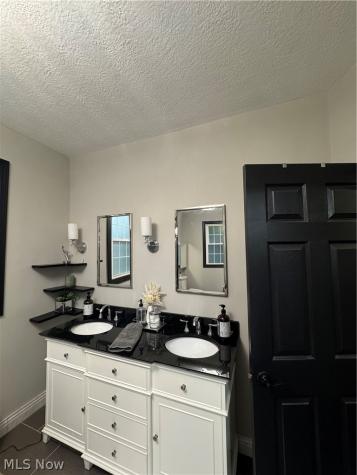 5479 Cable Point Circle NW Canton OH 44718