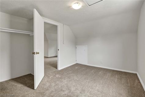 6768 Beresford Avenue Parma Heights OH 44130