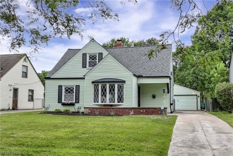 6768 Beresford Avenue Parma Heights OH 44130