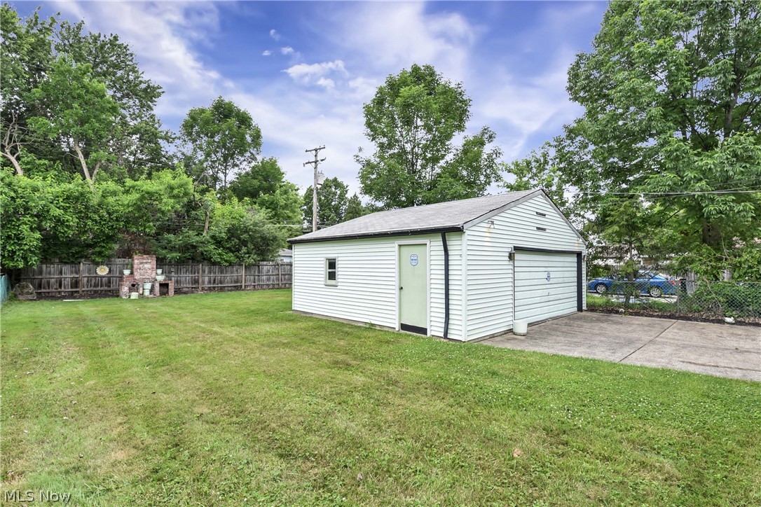 6768 Beresford Avenue Parma Heights OH 44130