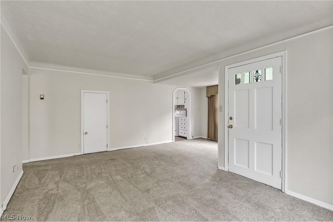 6768 Beresford Avenue Parma Heights OH 44130