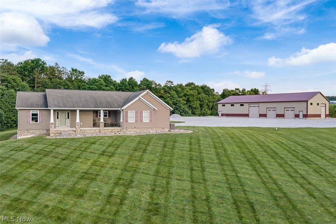 3788 Deerfield Avenue NW North Lawrence OH 44666