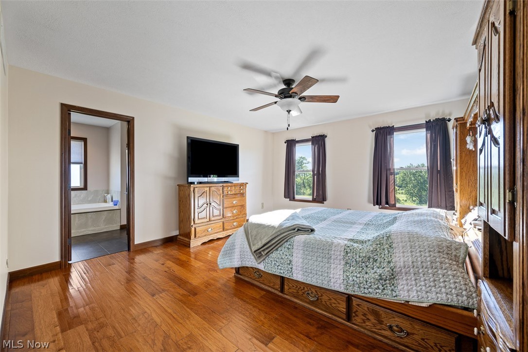 3788 Deerfield Avenue NW North Lawrence OH 44666