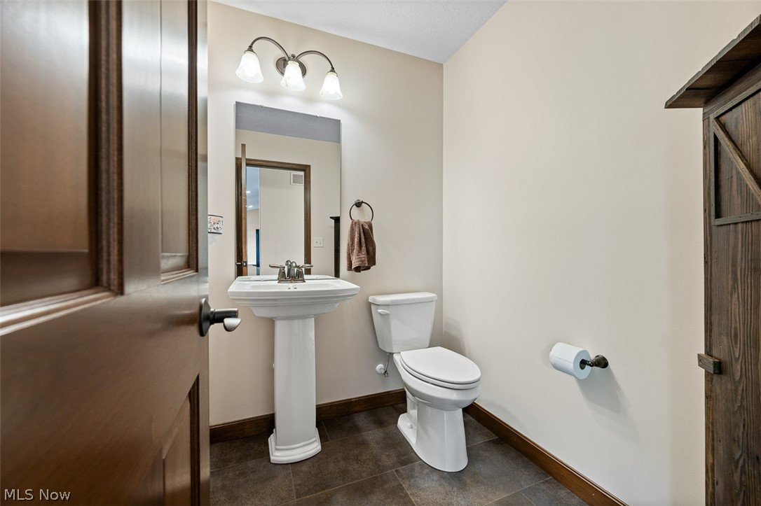 3788 Deerfield Avenue NW North Lawrence OH 44666