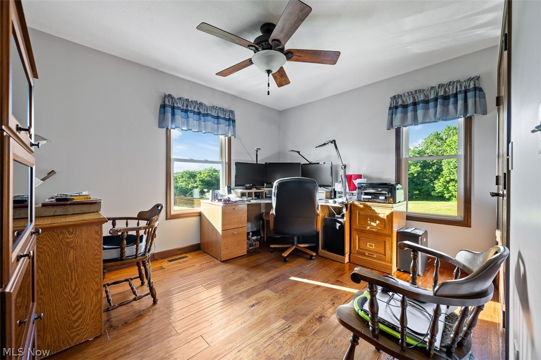 3788 Deerfield Avenue NW North Lawrence OH 44666