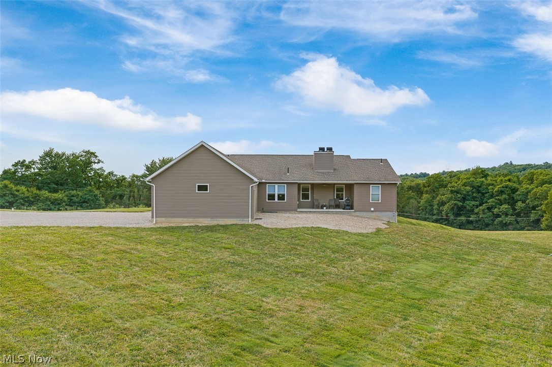 3788 Deerfield Avenue NW North Lawrence OH 44666