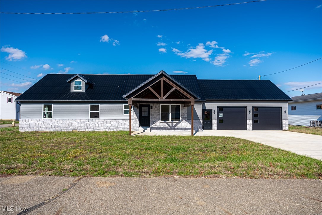 950 Beech Street Newcomerstown OH 43832
