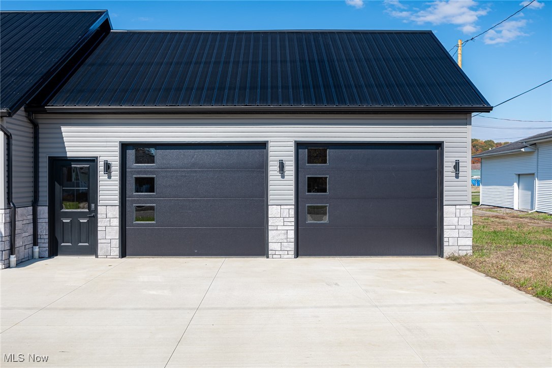 950 Beech Street Newcomerstown OH 43832
