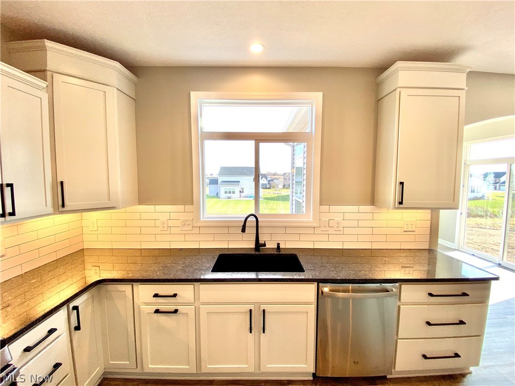 3450 Wicker Street NE Uniontown OH 44721