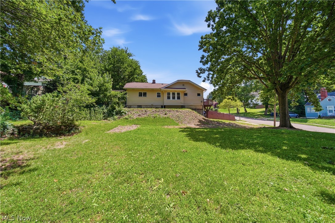 673 Harrison Avenue Akron OH 44314