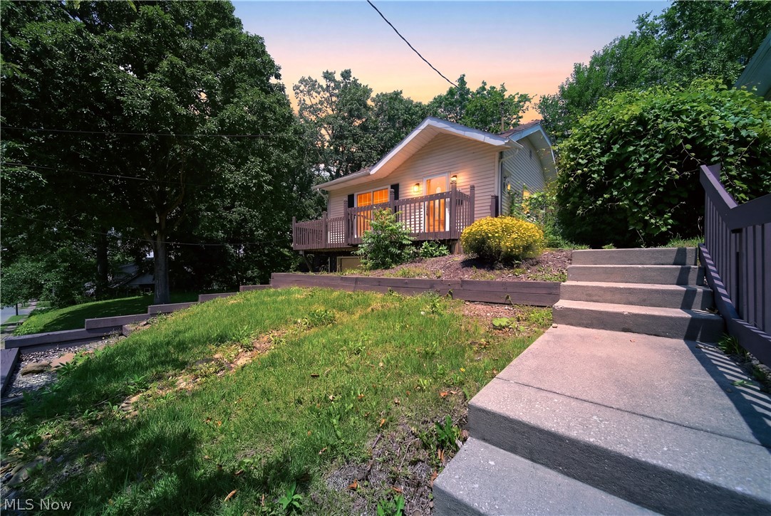 673 Harrison Avenue Akron OH 44314