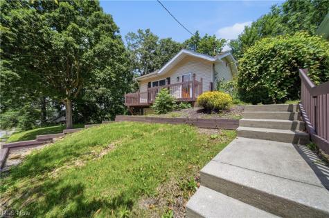 673 Harrison Avenue Akron OH 44314