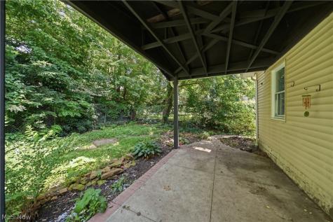 673 Harrison Avenue Akron OH 44314