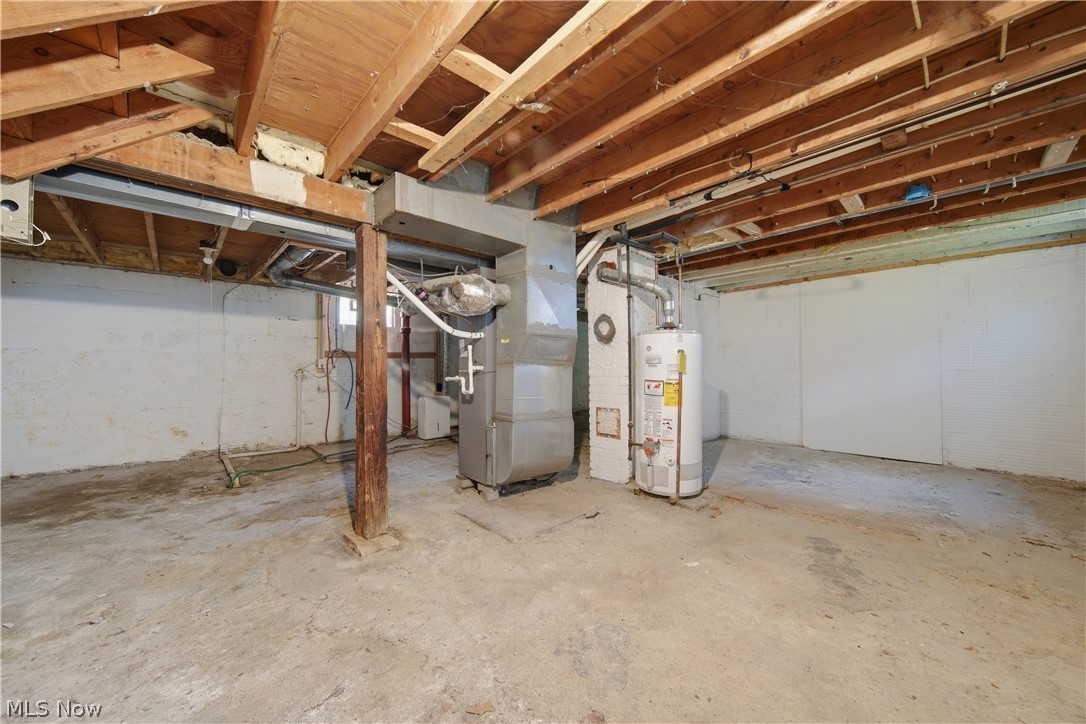 673 Harrison Avenue Akron OH 44314