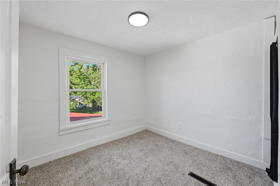 18 Edison Street Oberlin OH 44074