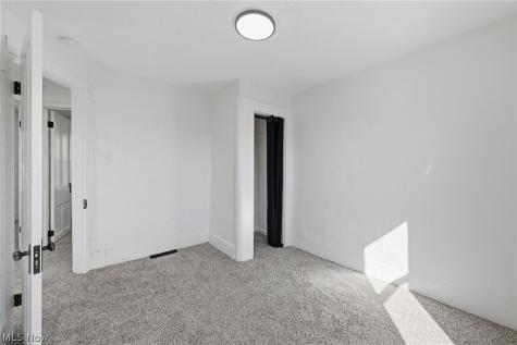 18 Edison Street Oberlin OH 44074