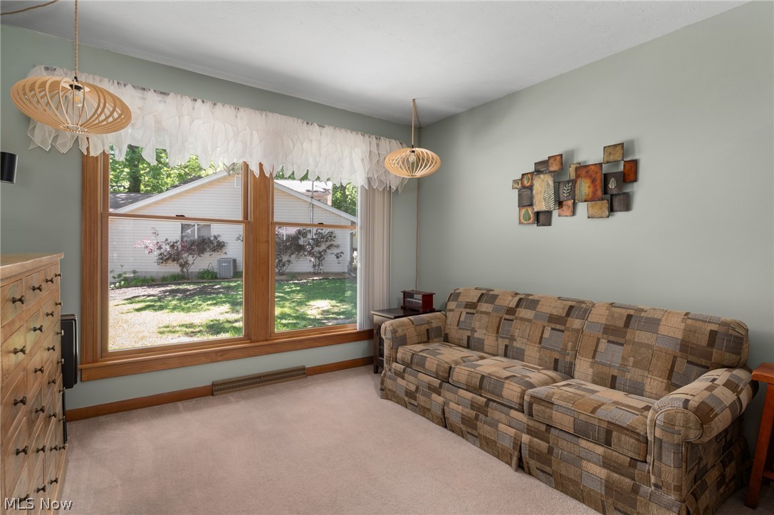 685 Sunnyside Vermilion OH 44089