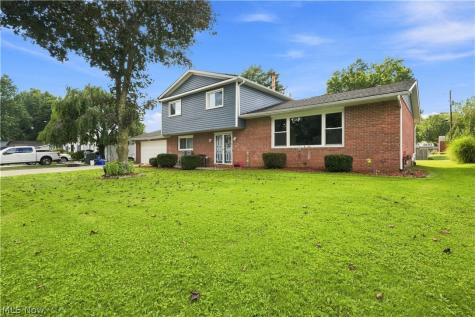 4837 Leigh Avenue NW Canton OH 44709