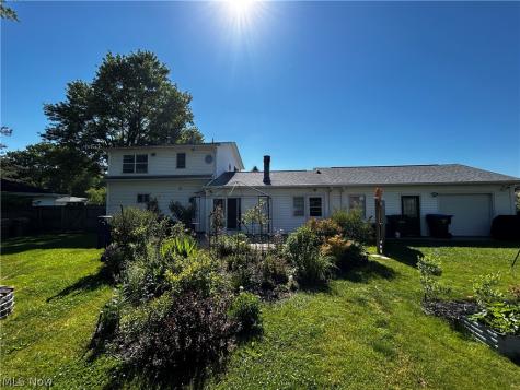 3105 Charles Street Cuyahoga Falls OH 44221