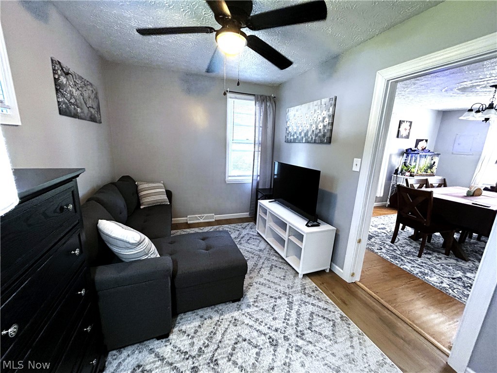 3105 Charles Street Cuyahoga Falls OH 44221