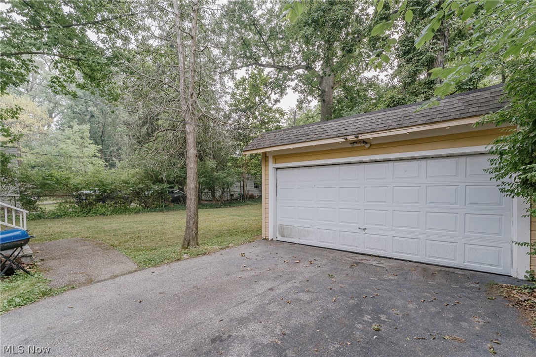 1660 Maple Road Cleveland Heights OH 44121