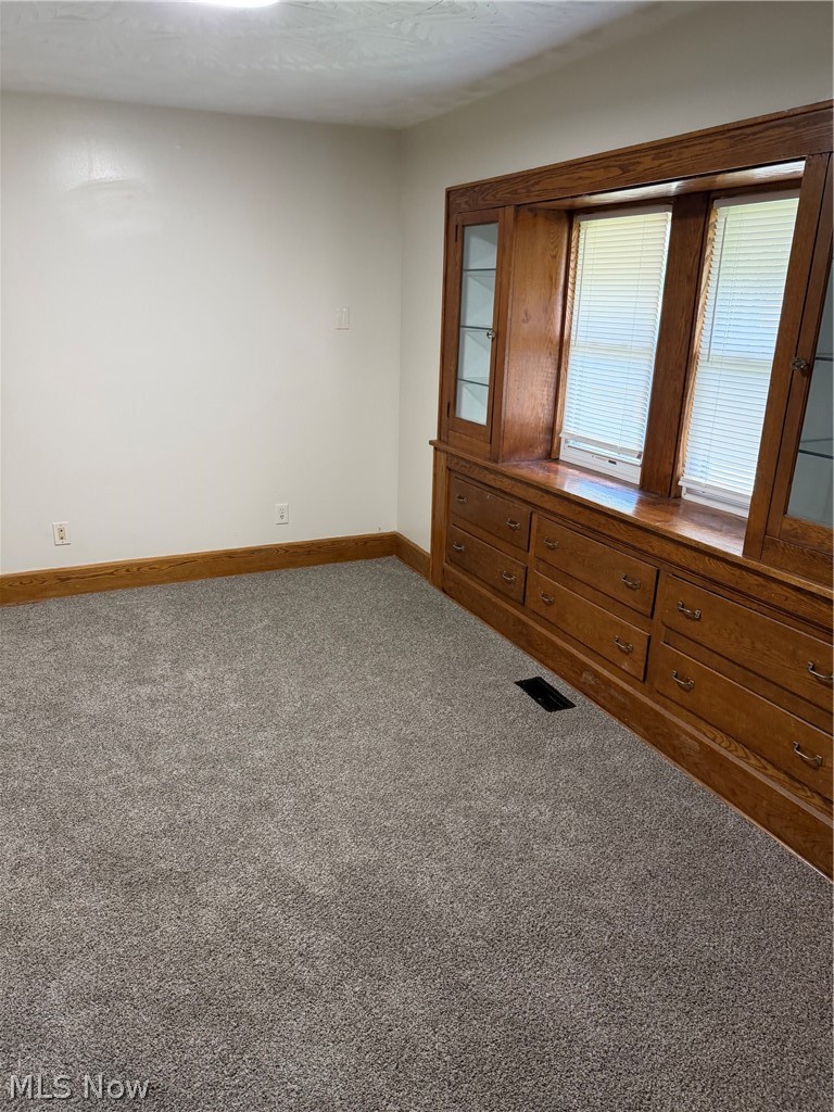 664 Noah Avenue Akron OH 44320