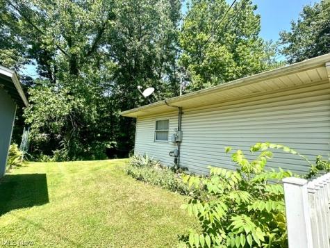 1814 Highland Park Road Wooster OH 44691
