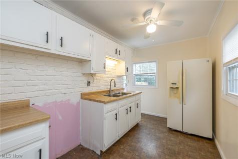 4443 Fulton Road Cleveland OH 44144
