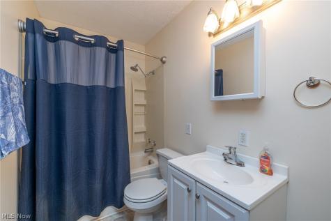 4443 Fulton Road Cleveland OH 44144