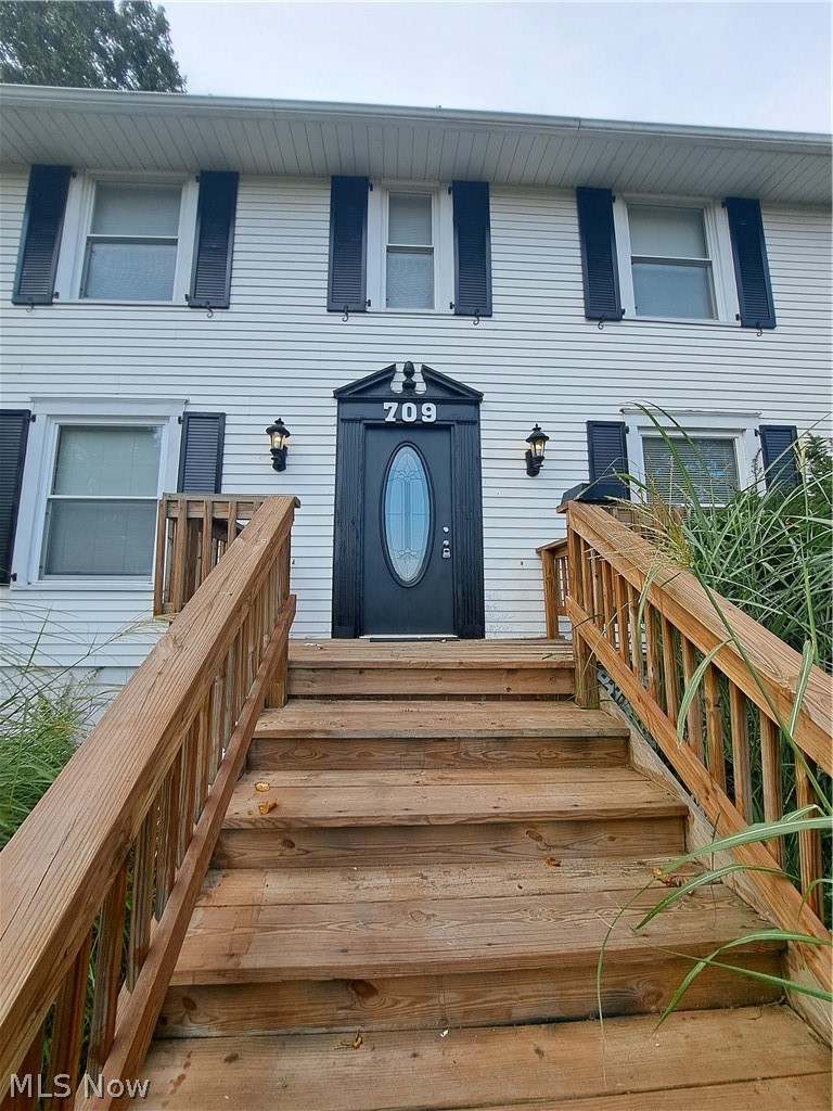 709 Mckinley Avenue Cambridge OH 43725